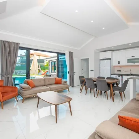 Hotel Cengiz 2 4*